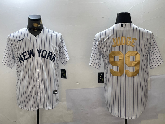 Men's New York Yankees Aaron Judge #99 White Game Player Jersey1